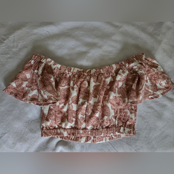 Abercrombie crop top - Picture 2 of 3